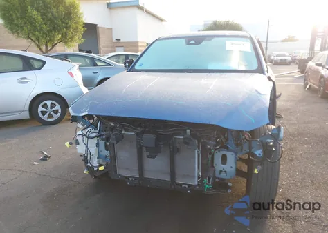 2024 Mazda Cx-5 2.5 S Preferred z USA, uszkodzony, nr VIN JM3KFBCL7R0404457